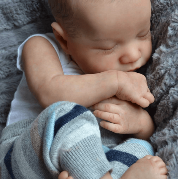 [Heartbeat & Coos] 20'' Real Lifelike Carley, Realistic Soft Silicone Newborn Baby Boy Dolls - Image 2